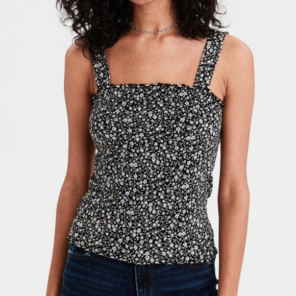 American Eagle Outfitters Tops - American eagle outfitters square neckline ditsy floral print tank lettuce hem Mp